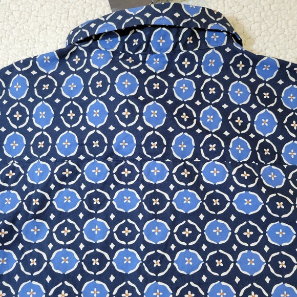 Reverse Threads Shirt Men's XL Blue Geometric Button Up Short Sleeve NWT - Picture 8 of 12